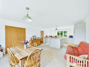 Kitchen/Dining Room- click for photo gallery
